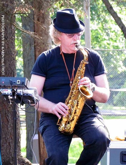 Gordon playing the alto